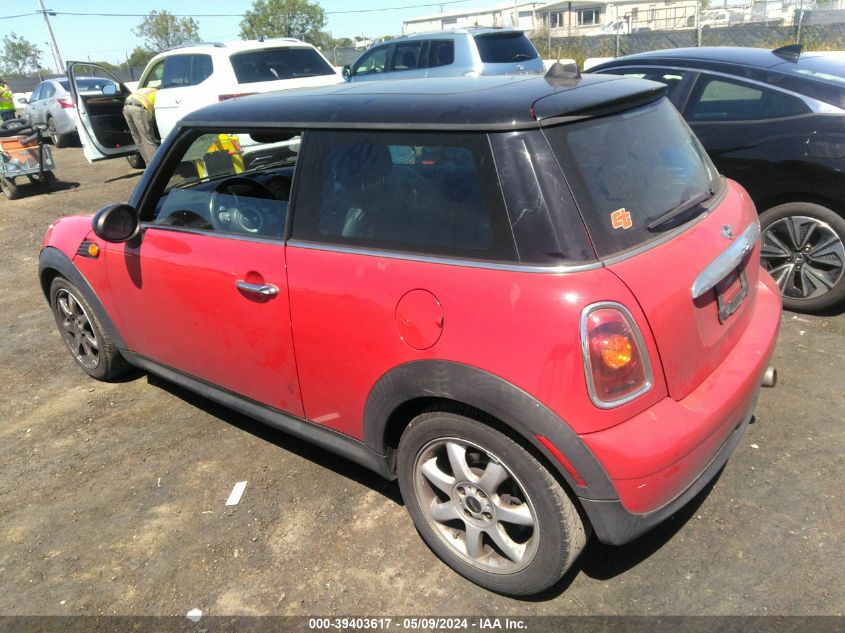 2009 Mini Cooper VIN: WMWMF33539TW73737 Lot: 39403617