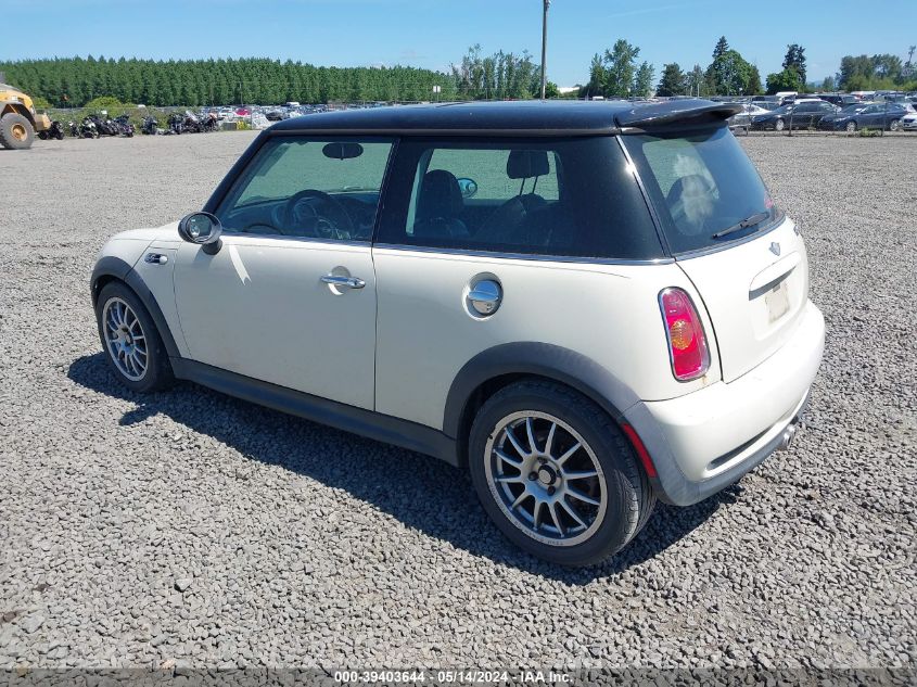 2004 Mini Cooper S VIN: WMWRE33464TD85805 Lot: 39403644