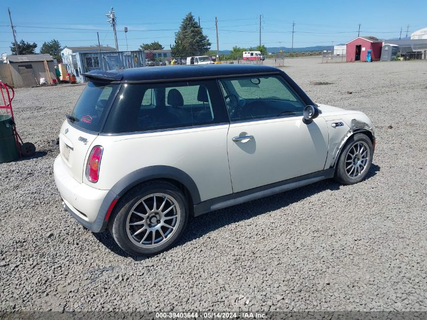 2004 Mini Cooper S VIN: WMWRE33464TD85805 Lot: 39403644