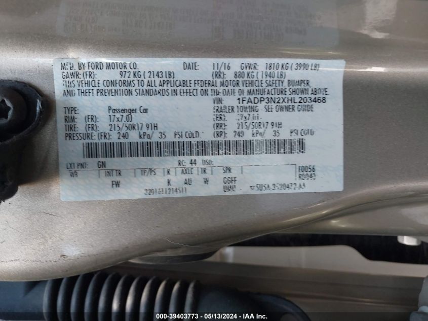 2017 Ford Focus Titanium VIN: 1FADP3N2XHL203468 Lot: 39403773