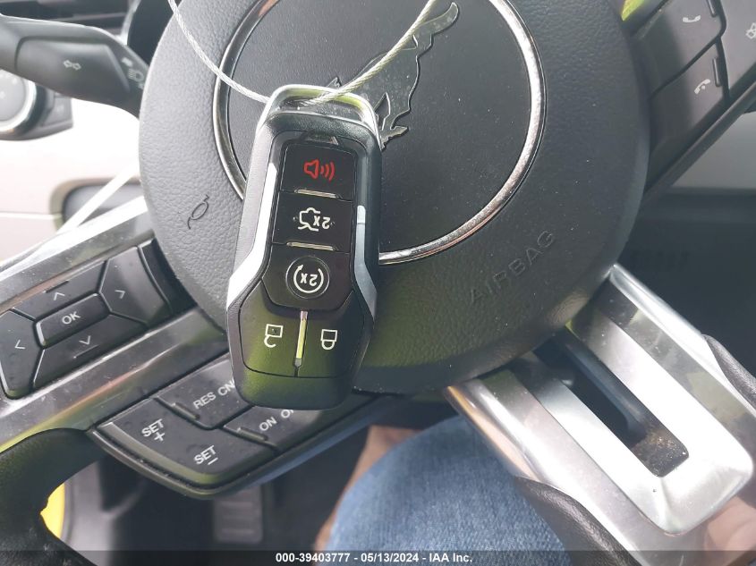 2016 Ford Mustang Ecoboost Premium VIN: 1FATP8UHXG5299832 Lot: 39403777