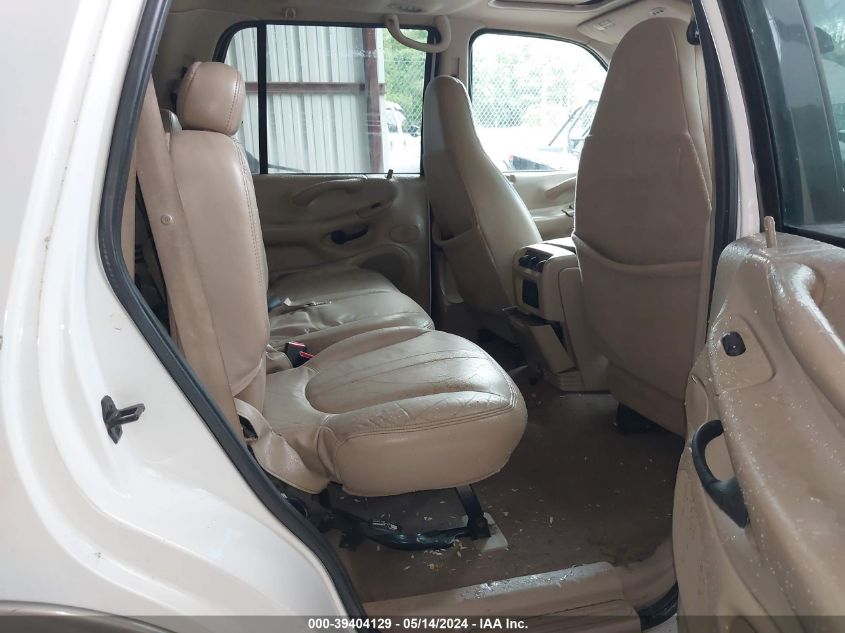 2001 Ford Expedition Eddie Bauer VIN: 1FMPU18L31LA22223 Lot: 39404129