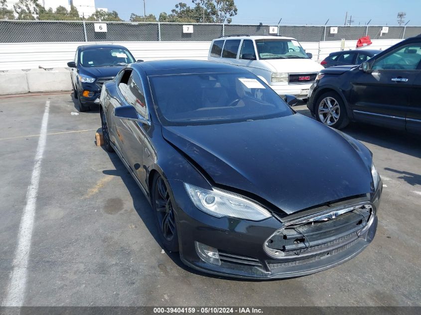 2015 Tesla Model S 70D/85D/P85D VIN: 5YJSA1E28FF112349 Lot: 39404159