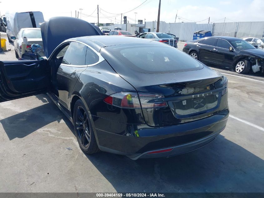 2015 Tesla Model S 70D/85D/P85D VIN: 5YJSA1E28FF112349 Lot: 39404159