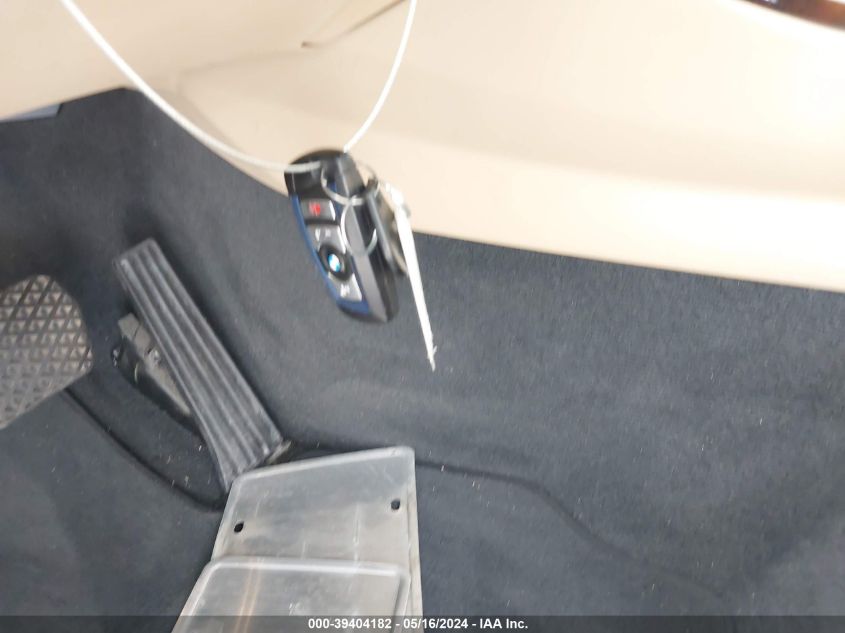 2017 BMW X3 Sdrive28I VIN: 5UXWZ7C38H0X43028 Lot: 39404182