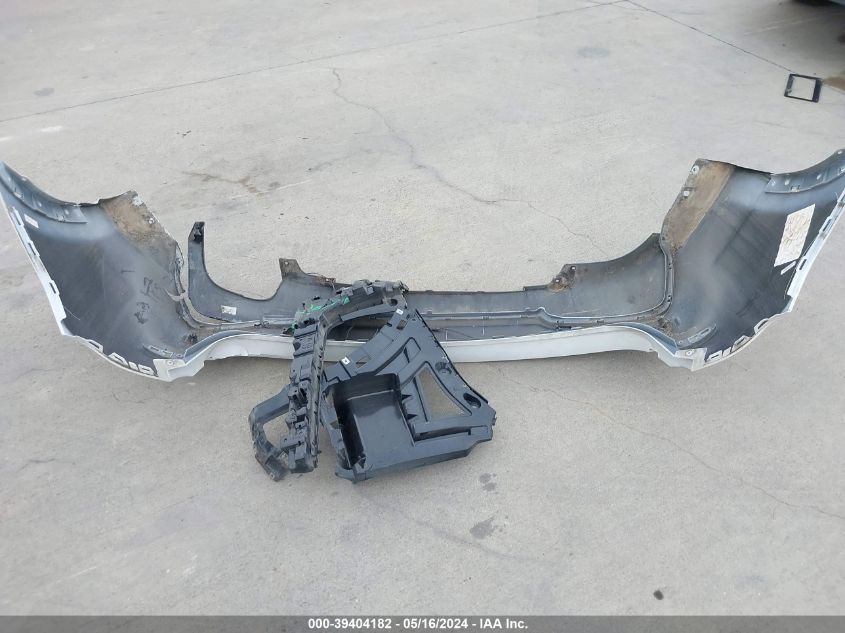 2017 BMW X3 Sdrive28I VIN: 5UXWZ7C38H0X43028 Lot: 39404182