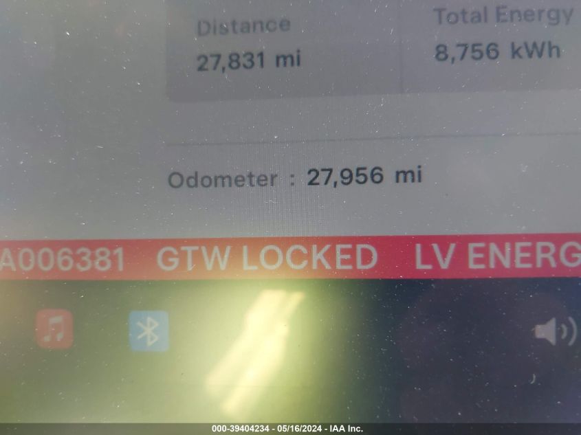 2022 Tesla Model Y Long Range Dual Motor All-Wheel Drive VIN: 7SAYGDEE7NA006381 Lot: 39404234