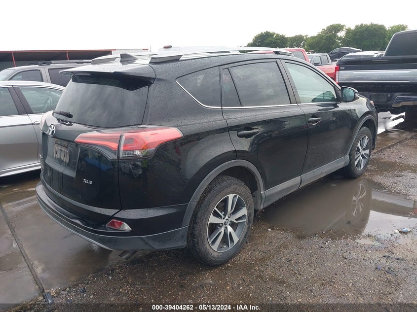 VIN 2T3WFREV1JW475039 2018 TOYOTA RAV4 XLE
