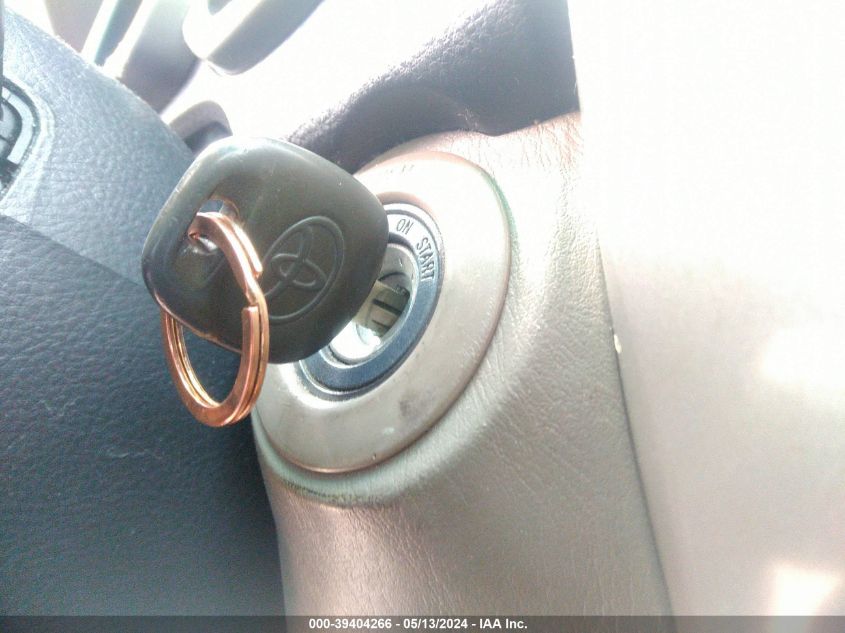 2004 Toyota 4Runner Limited V6 VIN: JTEZU17R740041037 Lot: 39404266