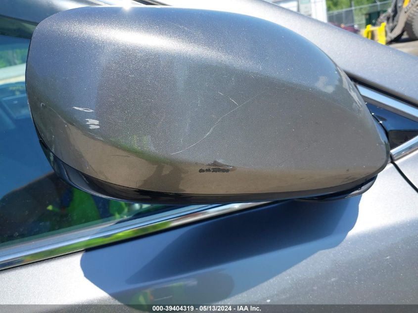 2018 Hyundai Santa Fe Sport 2.4L VIN: 5NMZTDLB8JH073881 Lot: 39404319