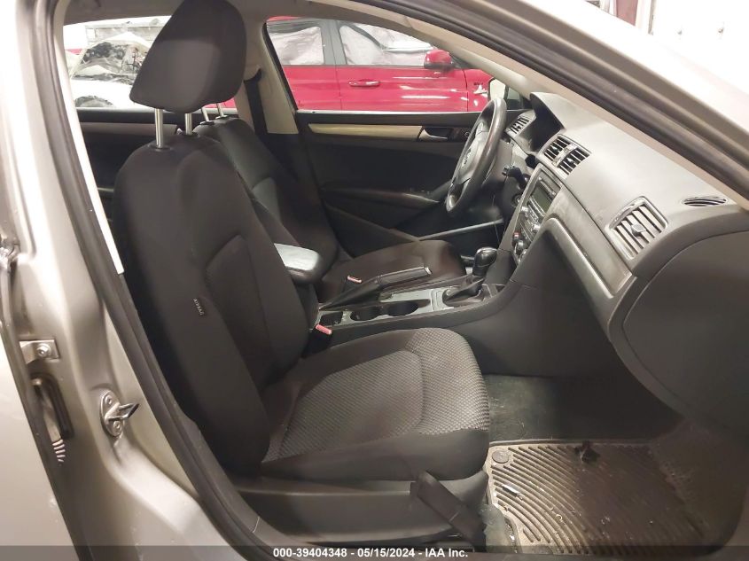 2013 VOLKSWAGEN PASSAT 2.5L S - 1VWAH7A35DC098572