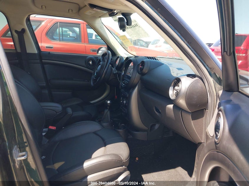 2014 Mini Countryman Cooper S VIN: WMWZC5C57EWM18592 Lot: 39404680