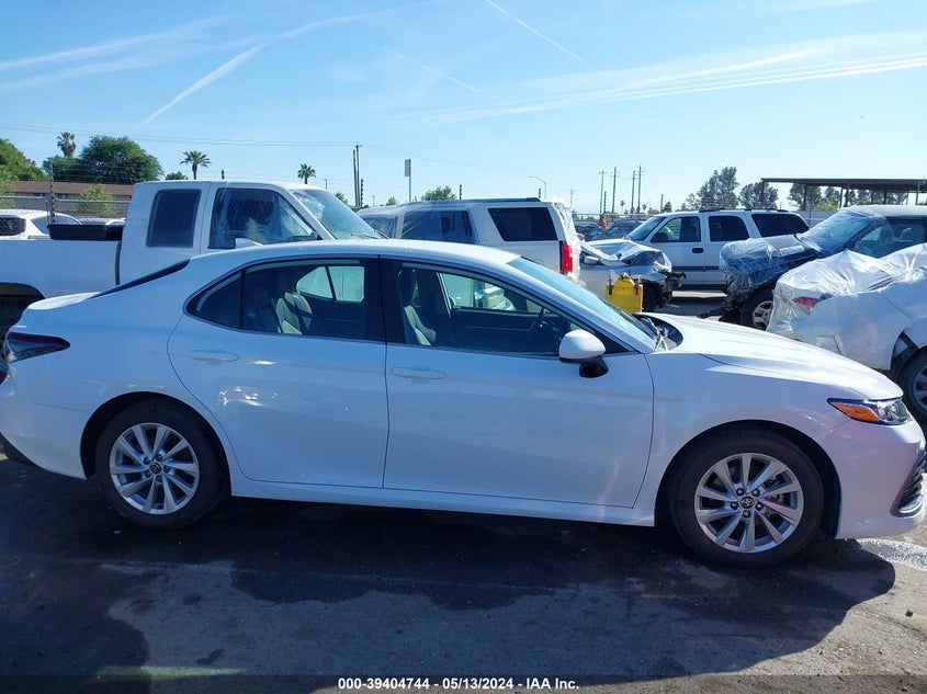 2024 TOYOTA CAMRY LE - 4T1C11AK1RU900021
