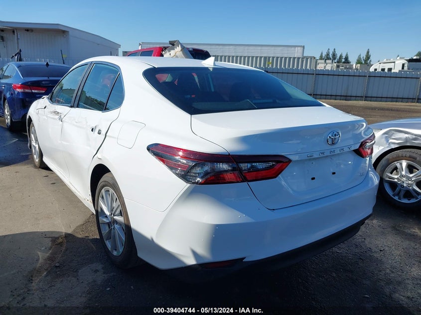 2024 TOYOTA CAMRY LE - 4T1C11AK1RU900021