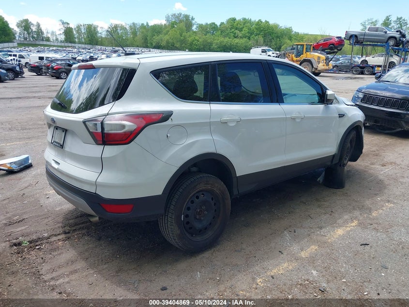 VIN 1FMCU9GD6HUA70066 2017 FORD ESCAPE SE