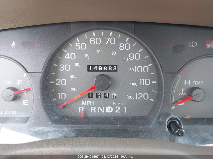 2002 Mercury Grand Marquis Gs VIN: 2MEFM74W22X65702 Lot: 39404907