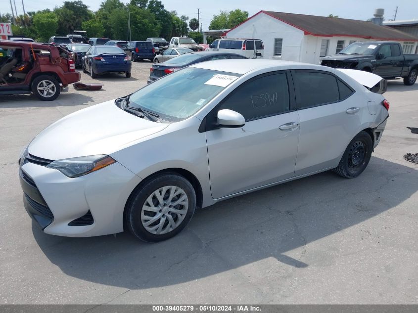 2017 Toyota Corolla Le VIN: 5YFBURHE0HP711488 Lot: 39405279