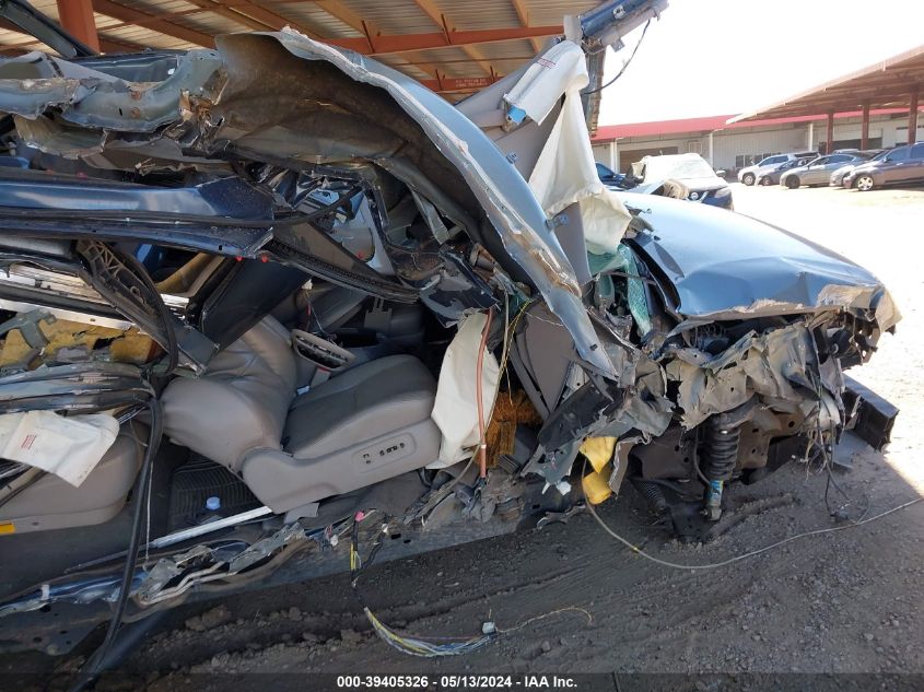 2005 Toyota Sequoia Sr5 V8 VIN: 5TDBT44AX5S237741 Lot: 39405326