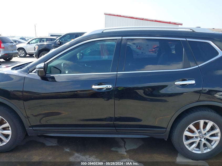 2017 Nissan Rogue Sv VIN: JN8AT2MT3HW387202 Lot: 39405369