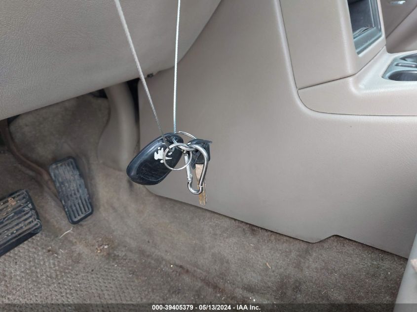 2003 Chevrolet Tahoe Lt VIN: 1GNEC13Z63R139957 Lot: 39405379