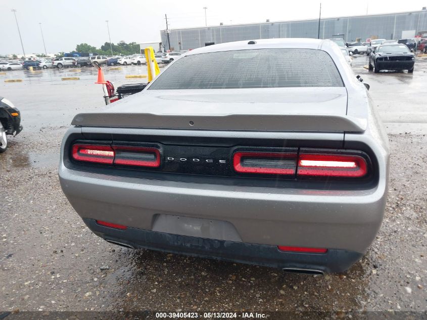 2018 Dodge Challenger Sxt VIN: 2C3CDZAG4JH153144 Lot: 39405423