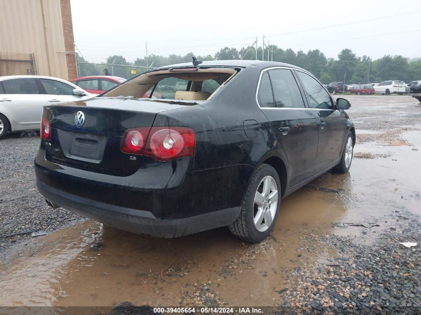 2008 Volkswagen Jetta Se/Sel VIN: 3VWRM71K98M067402 Lot: 39405654