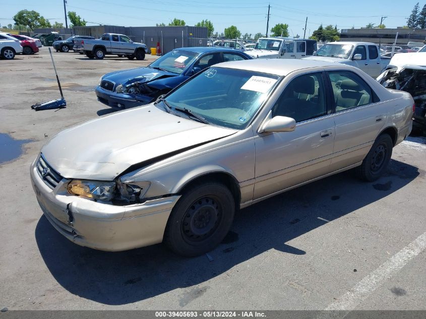 2000 Toyota Camry Le VIN: JT2BG22KXY0512660 Lot: 39405693