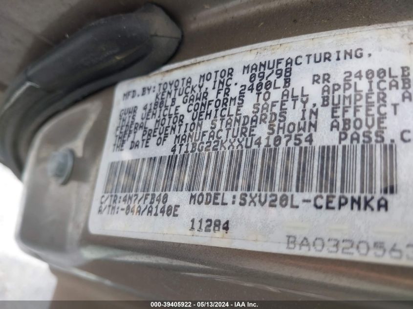 1999 Toyota Camry Le VIN: 4T1BG22KXXU410754 Lot: 39405922