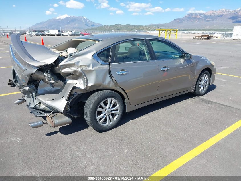 2014 Nissan Altima 2.5 S VIN: 1N4AL3AP1EC900877 Lot: 39405927