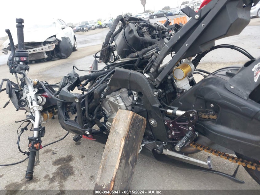 2014 BMW S 1000 R - WB10D1202EZ198684