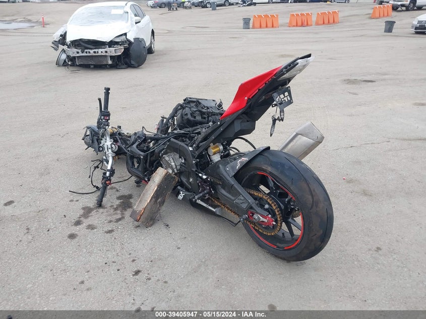 2014 BMW S 1000 R - WB10D1202EZ198684