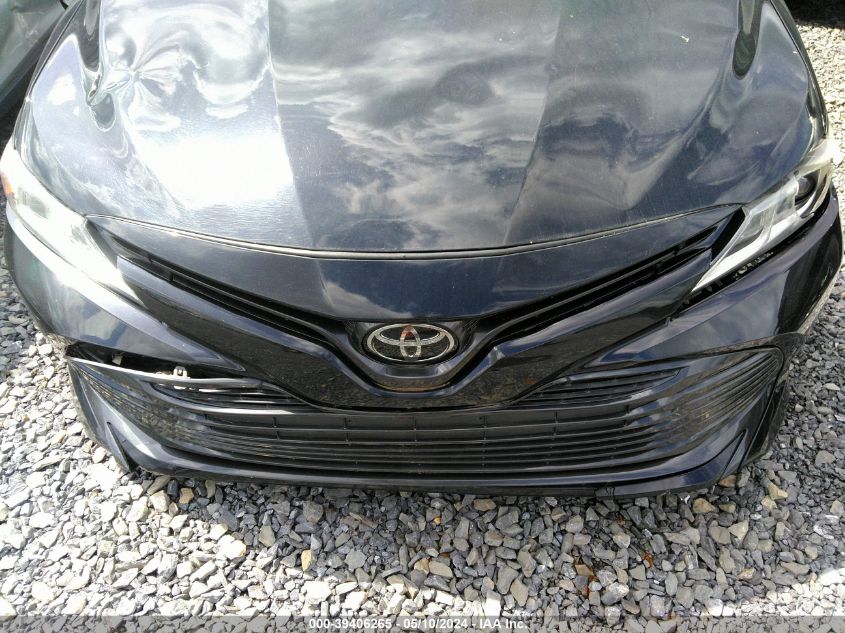 2018 Toyota Camry Le VIN: 4T1B11HK1JU084823 Lot: 39406265