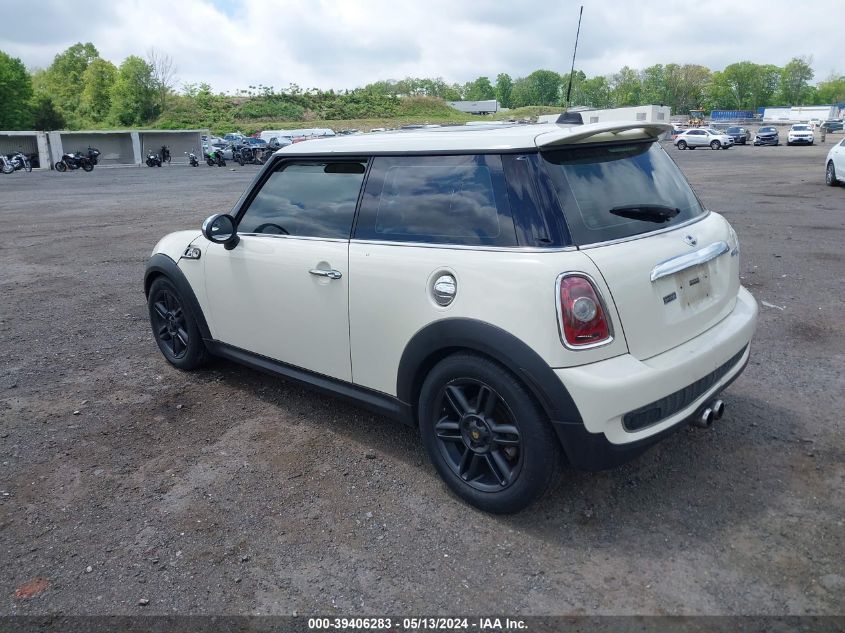 2009 Mini Cooper S VIN: WMWMF73589TW81047 Lot: 39406283