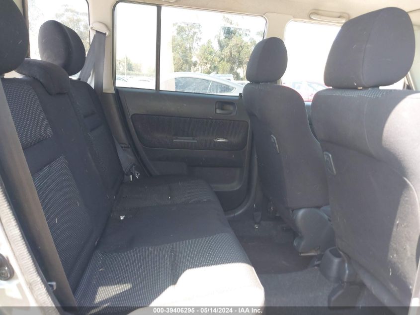 2005 Scion Xb VIN: JTLKT324450200327 Lot: 39406295
