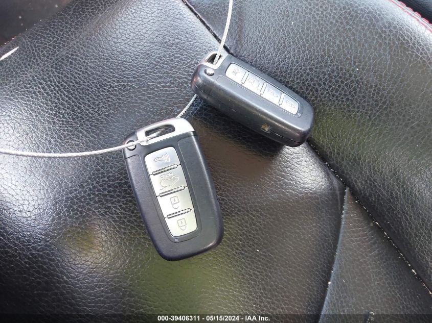 2011 Kia Soul Sport VIN: KNDJT2A25B7252358 Lot: 39406311