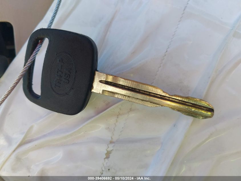 2003 Toyota Avalon Xl VIN: 4T1BF28BX3U316037 Lot: 39406692