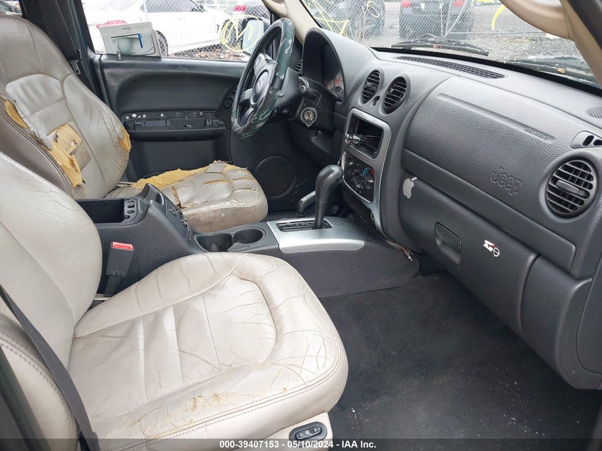 1J4GL58K13W600398 2003 JEEP LIBERTY (NORTH AMERICA) photo no. 5