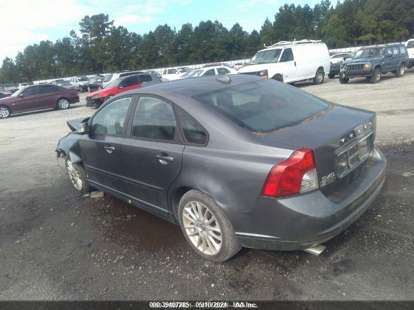 YV1672MS3B2546676 | 2011 VOLVO S40