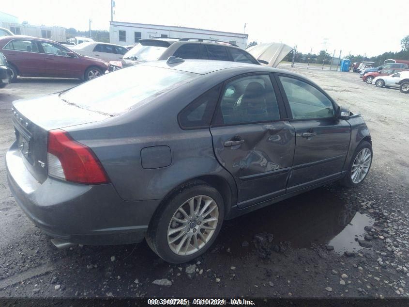 YV1672MS3B2546676 | 2011 VOLVO S40