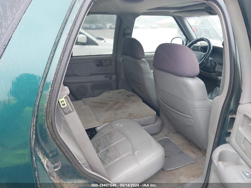 1997 Chevrolet Blazer Lt VIN: 1GNDT13W0V2210566 Lot: 39407540