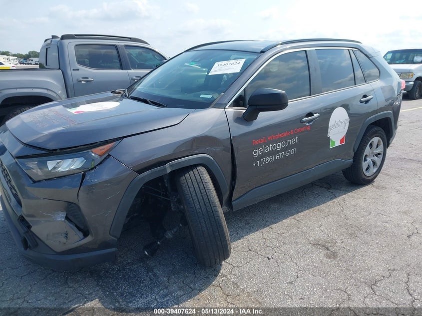 VIN JTMH1RFV1KJ002859 2019 TOYOTA RAV4 LE