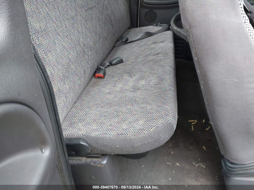 2000 Dodge Ram 1500 St VIN: 3B7HC13Z6YG140894 Lot: 39407670