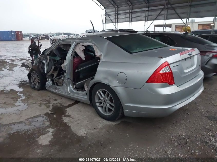 2010 Ford Fusion S VIN: 3FAHP0GA3AR110528 Lot: 39407927