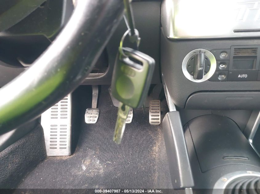 2001 Audi Tt VIN: TRUSC28N811007520 Lot: 39407987