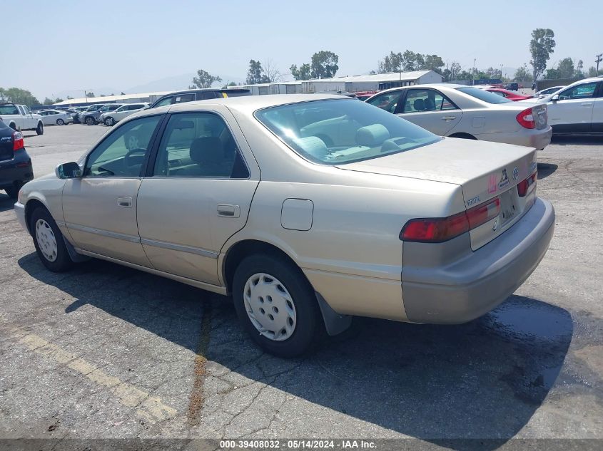 1997 Toyota Camry Le VIN: JT2BG22K6V0018999 Lot: 39408032