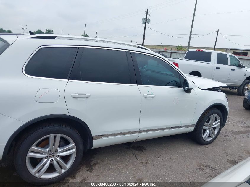 2014 Volkswagen Touareg 3.6L Executive VIN: WVGEF9BP7ED014945 Lot: 39408230