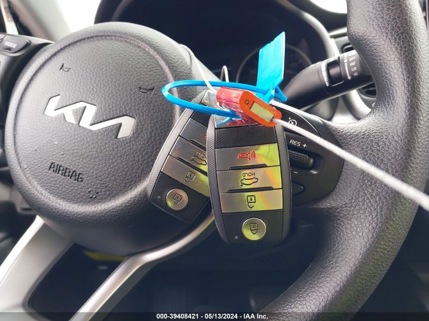 2023 Kia Rio S VIN: 3KPA24AD7PE572899 Lot: 39408421