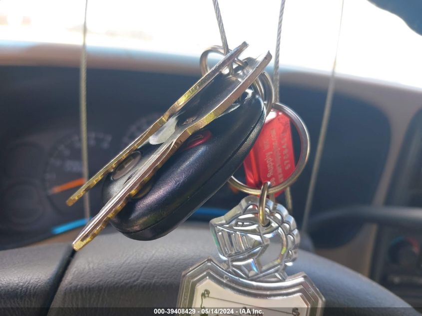 2005 Chevrolet Silverado 1500 Ls VIN: 2GCEC13T451258025 Lot: 39408429