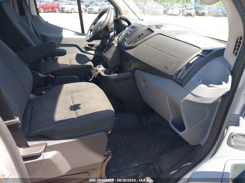 VIN 1FTBW3XM7JKA27638 2018 FORD TRANSIT-350