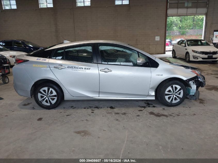 JTDKBRFUXJ3077573 2018 Toyota Prius Two